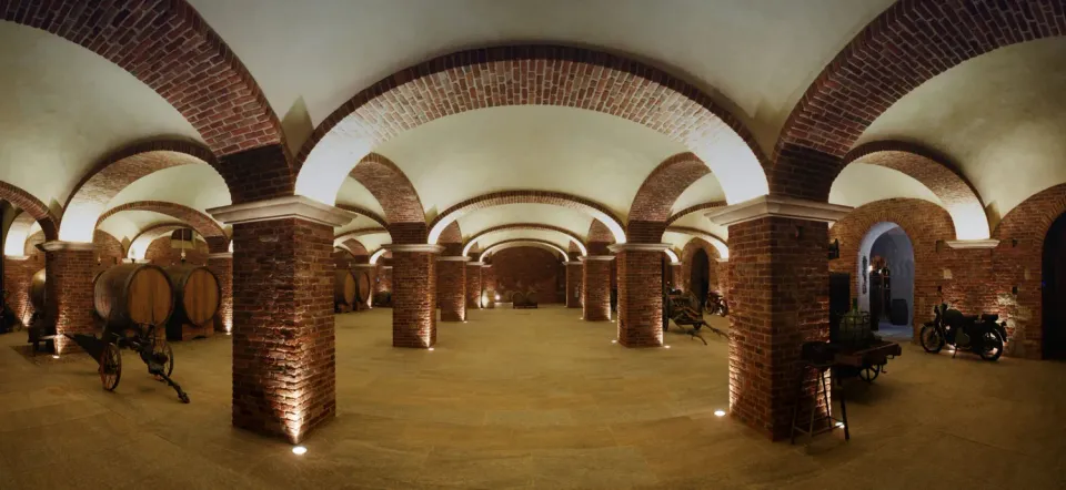 Cantine Povero Cascina Vengore set vinuri bio Arneis Barbera Nebbiolo