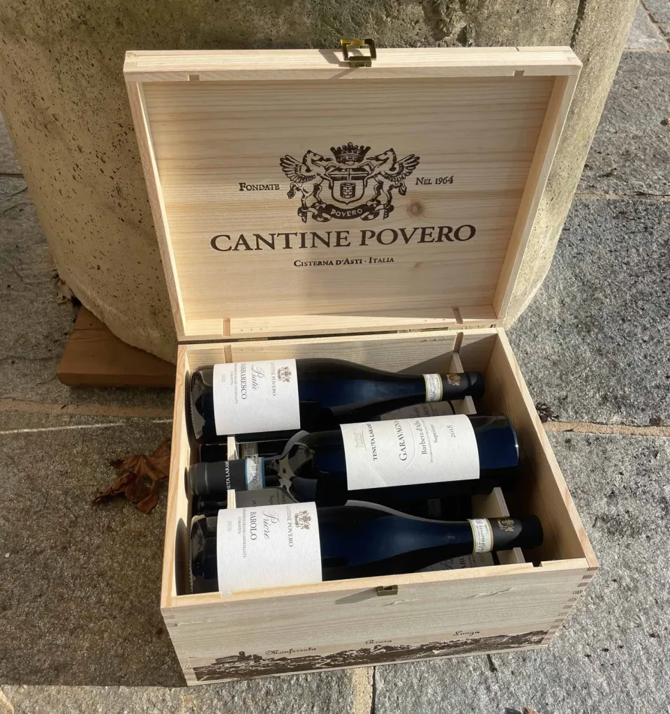Cantine Povero Le Langhe set 6 vinuri roșii cutie lemn